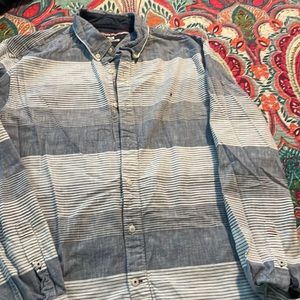 Tommy Hilffiger long sleeve shirt